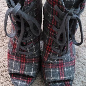 Jessica Simpson Booties